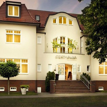 Germania Hotel Am Schlosspark Meyenburg  ภายนอก รูปภาพ